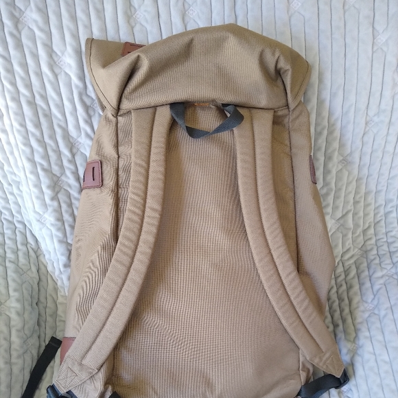 - PATAGONIA ARBOR 26L BACKPACK.Mens - Picture 3 of 7